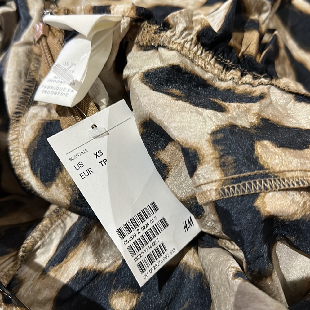 NWT Flounce-trimmed dress Animal Print XS - Picture 4 of 7